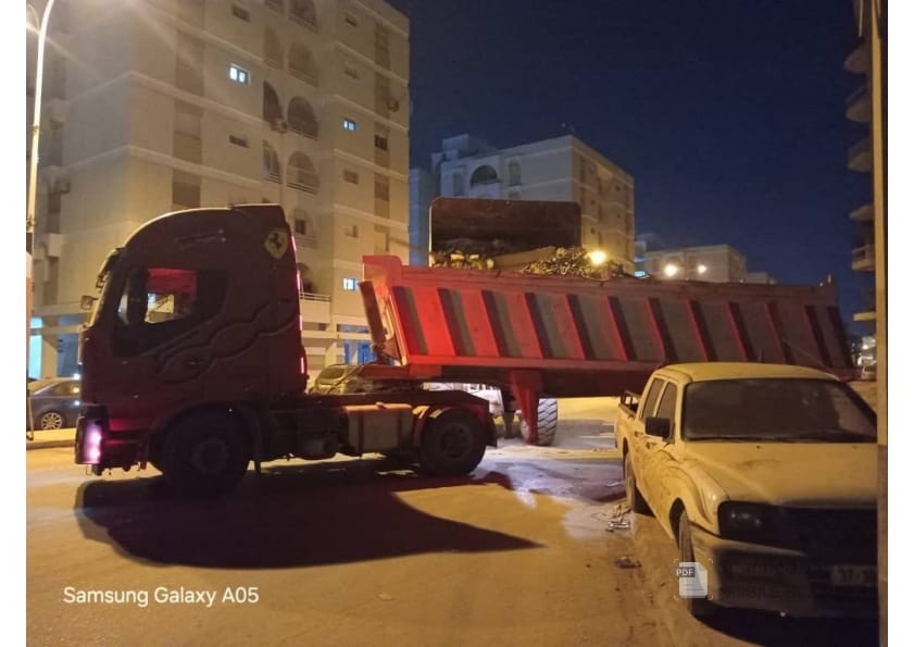 أعمال تأسيس خرسانية داخل مشروع